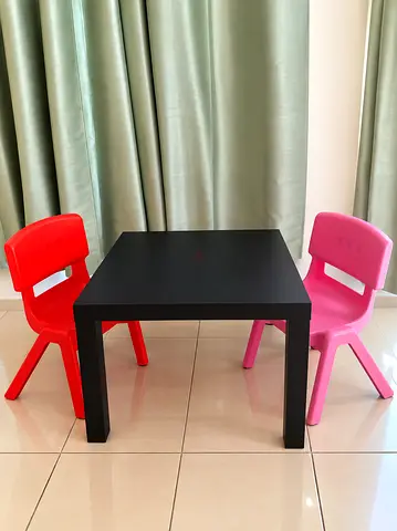 Kids table with two chairs