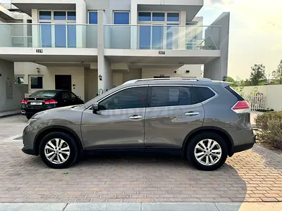 Nissan X-Trail SV 2015 GCC Specs - Well Maintained Family SUV