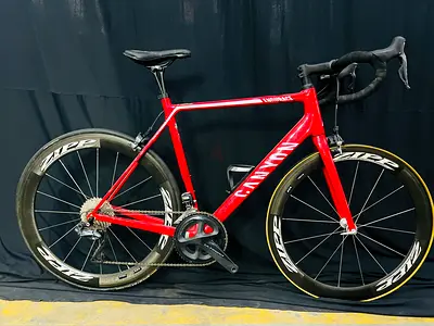 Road bike full carbon di2 electric gears