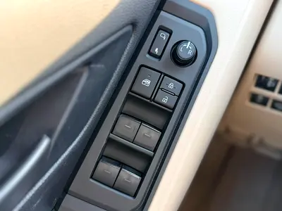 2026 Toyota LAND CRUISER 缩略图 9
