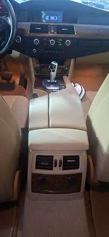 صورة مصغرة 12 لـ 2010 BMW 5-SERIES