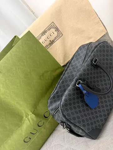 حقيبة سفر جديدة ماركة gucci