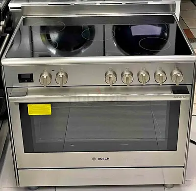 Bosch Series 8 Electric Ceramic Cooking Range 90x60cm Excellent condition