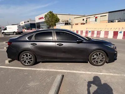 صورة 4 لـ 2021 KIA K3
