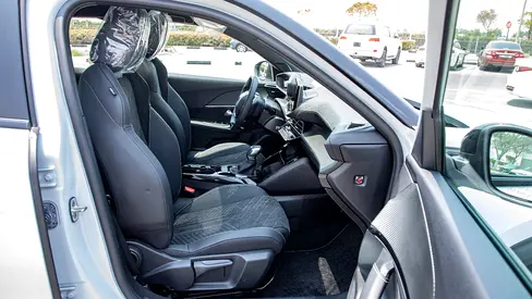 Peugeot 2008 GT, миниатюра 17