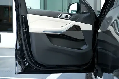 صورة مصغرة 16 لـ 2026 BMW X5