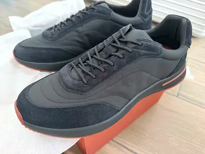 DISCONTINUED Loro Piana Week End Walk Black size 44