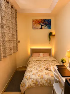 Room Partition in Dubai Marina | All- Inclusive Rent [ ladies apartment]