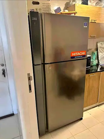 Hitachi 760 liters Inverter Top Mount Freezer Refrigerator Excellent Condition