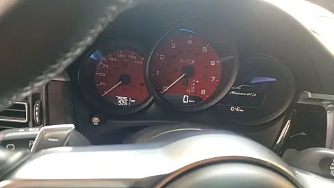 2021 Porsche MACAN photo 7