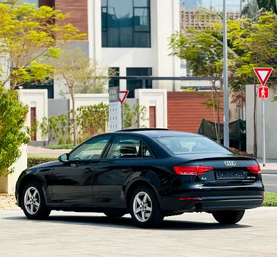 2018 AUDI A4 — фото 4