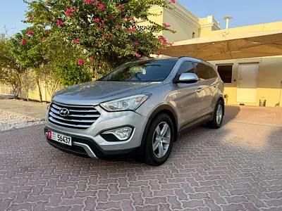 Hyundai Santa Fe GLS 2015 | GCC 7 seater