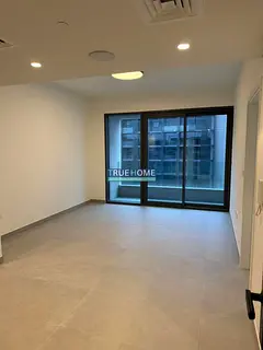 Ready to Move | 1-bedroom Apartment | Freehold