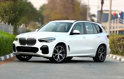 2020 BMW GCC – Full Option – Agency Maintained – 2 Keys