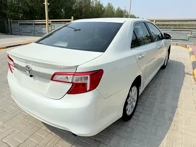 2015 Toyota CAMRY — миниатюра 5