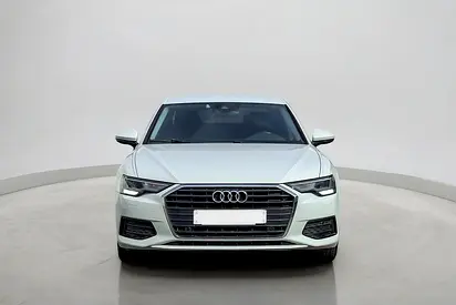 صورة 8 لـ 2020 AUDI A6
