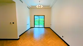 1 BHK |•| LUXURY BUILDING |•| BALCONY |•| 6 CHEQUES |•| ONLY FAMILY
