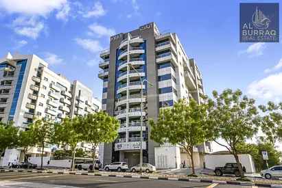 Luxury 1 BHK | Unfurnished | Luxury Amenities