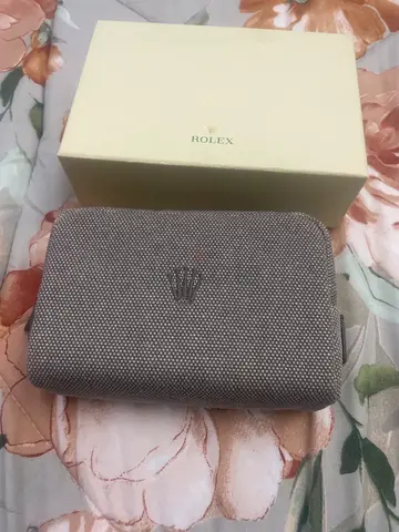 Rolex watch box and pouch (original packaging) - good condition