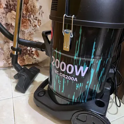 Toshiba Drum Vacuum Cleaner - 2000W Big Wheels Blowing Function