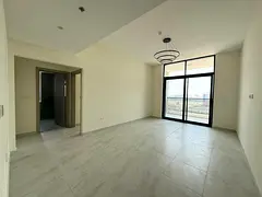 FULLY OPEN VIEW ALMOST BRAND NEW SPACIOUS 2BHK WITH CLOSED KITCHEN AND PARKING.