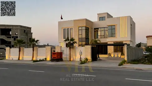 مقابل الحديقة | شامل كل شيء | فيلا فاخرة مع مسبح