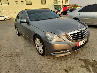 2012 Mercedes-BENZ E-CLASS thumbnail 9