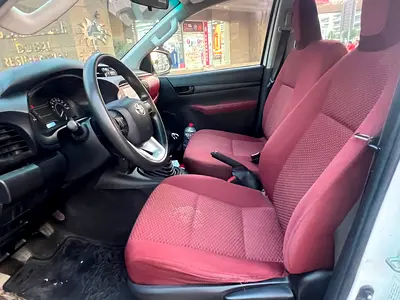 2021 Toyota HILUX — миниатюра 10