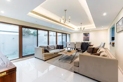 PRIME LOCATION | MIDDLE UNIT | MULTIPLE OPTIONS