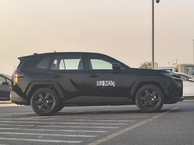 صورة 14 لـ 2026 Toyota RAV 4