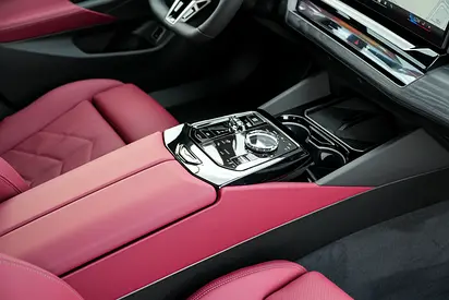 BMW 5 Series 530i, миниатюра 12