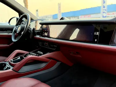 صورة 8 لـ 2026 Porsche CAYENNE