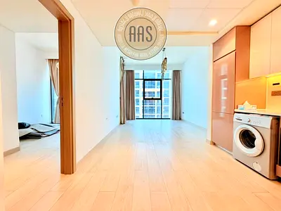 Luxurious and spacious 1BHK with fully fitted kitchen big layout only 70k ready to move