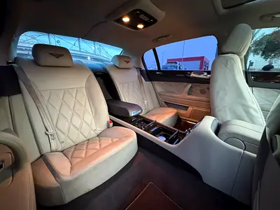 2010 Bentley CONTINENTAL 缩略图 18
