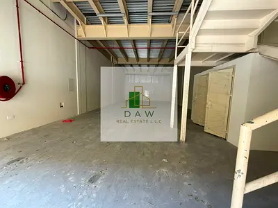 2,933 sqft WAREHOUSES FOR RENT IN AL QOUZ ON THE MAIN ROAD