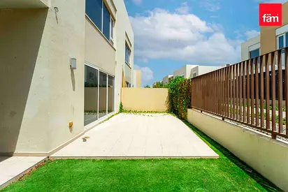 Single Row | Ground Floor | Rented 2br | Urbana 3