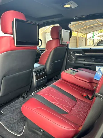 2019 Lexus LX-SERIES 照片 4