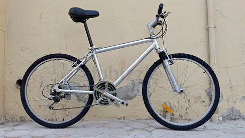 Mountain bicycle Japan import Free delivery used refurbished 100% working high quality strong bike