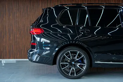 2022 BMW X7 缩略图 9