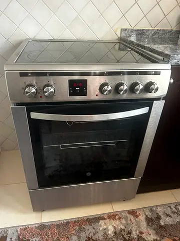 Hoover 4 Burner Ceramic Electric Cooker FVC 66.01 S (Good Working Condition)