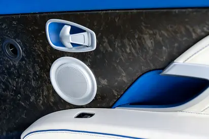 2019 Aston Martin DBS 照片 11