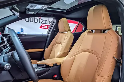 صورة 11 لـ 2025 Lexus UX-SERIES
