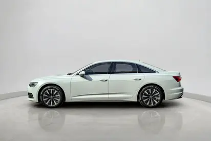 صورة 6 لـ 2020 AUDI A6