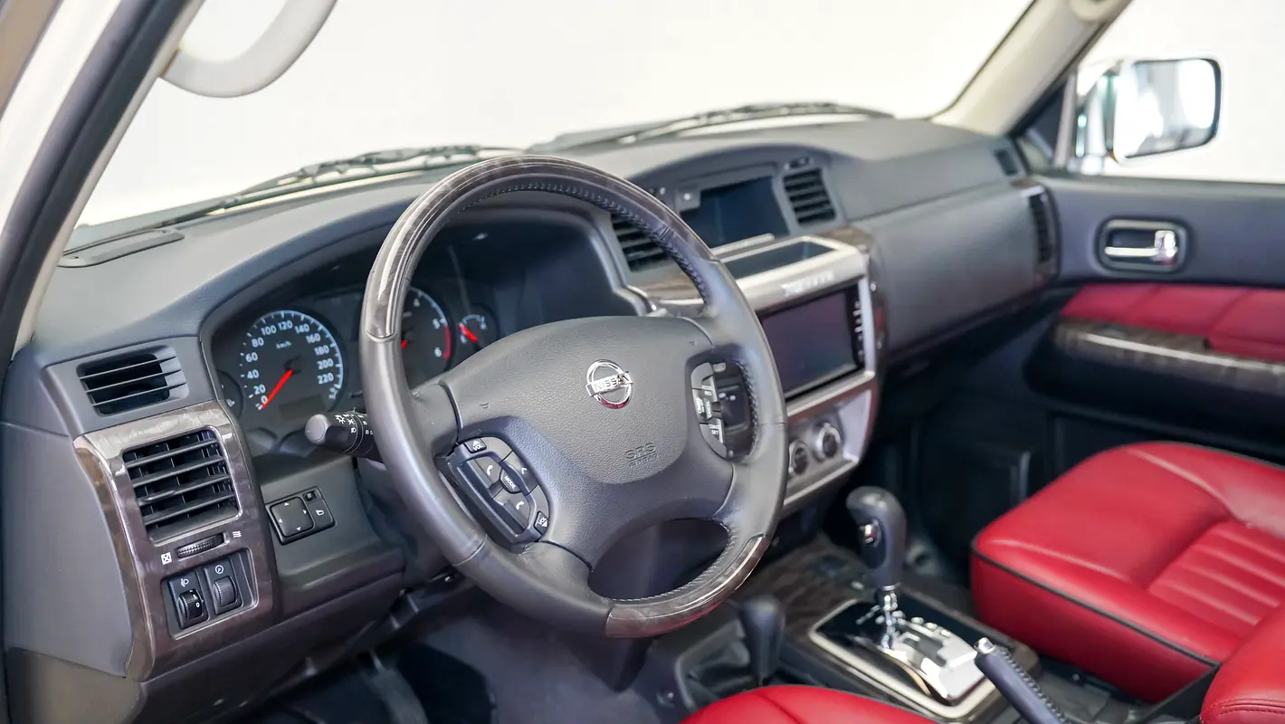 Nissan Patrol Safari 2023