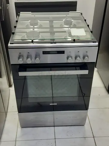 Siemens Brand 2in1 Top 4 Burner Gas & Oven Electric Cooker New Model Same Like New Condition