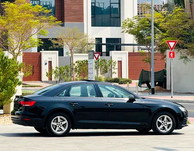 2018 AUDI A4 — фото 7