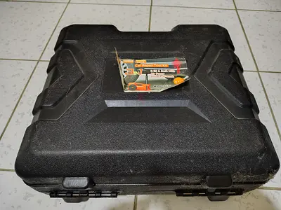 Portable mechanics tool kit in hard plastic case - used once