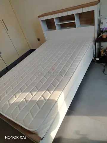 Single bed