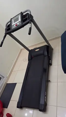 Compact foldable treadmill (not working)