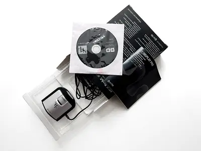 X-Rite i1 Display Pro Colorimeter Professional Monitor Calibration w/Box